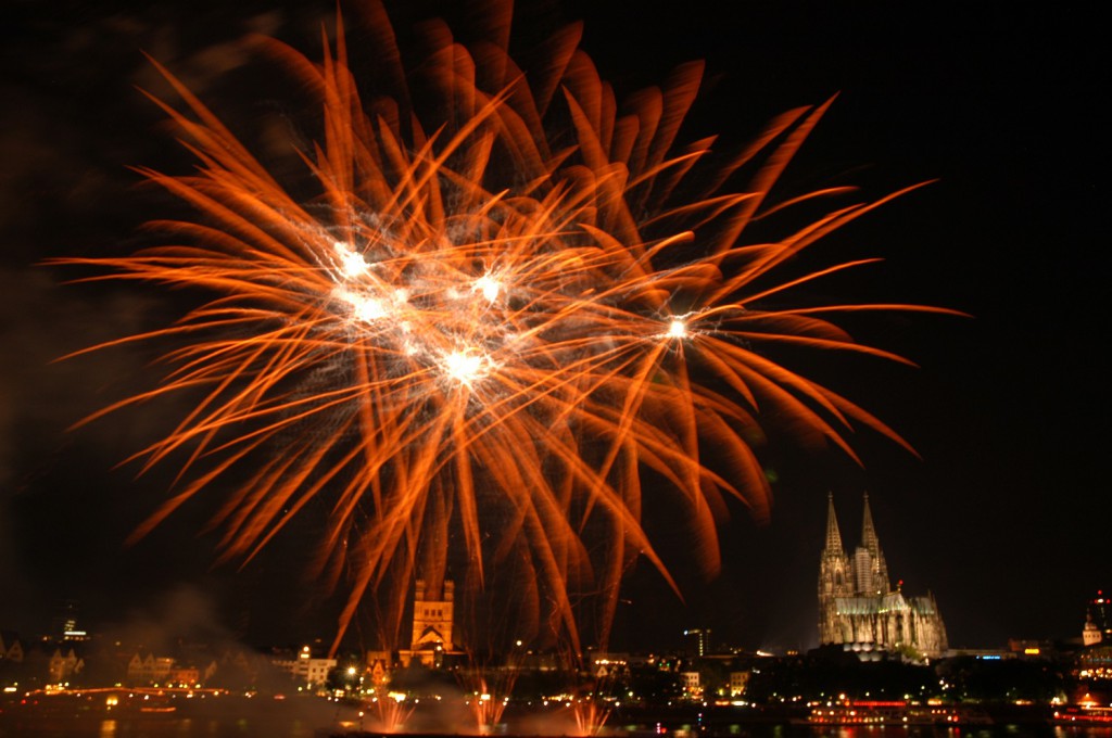 Die Besucher der "Kölner Lichter" erwartet ein wahres Lichtspektakel. Foto: Werner Nolden